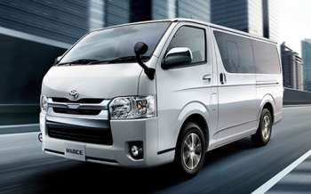 Toyota hiace available for hire in nairobi at kes.10000
