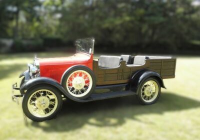 Classic vintage cars for hire in Nairobi, Kenya available for weddings and bridal parties